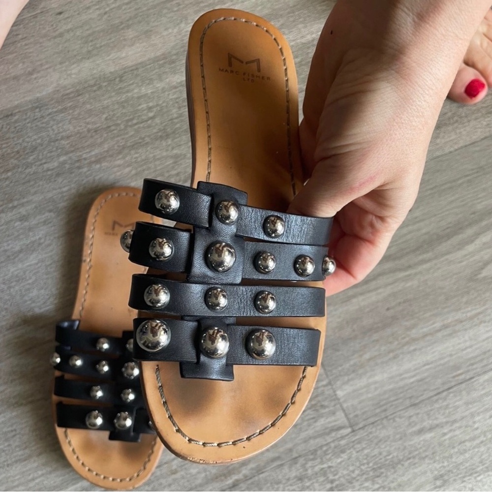 Sandals - Picture 6 of 7